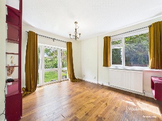 Station Road, Hendon, NW4