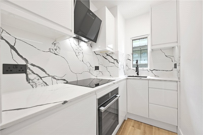 University Street, London, WC1E