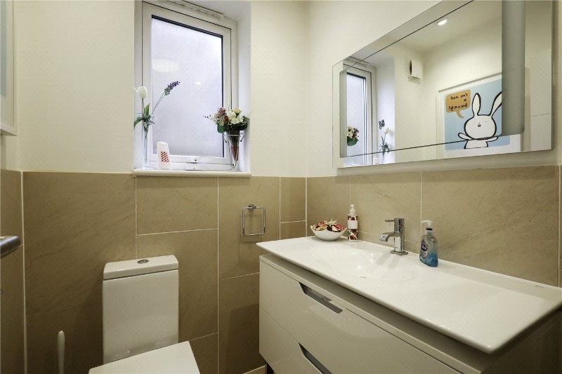 Hazelwood Close, London, W5