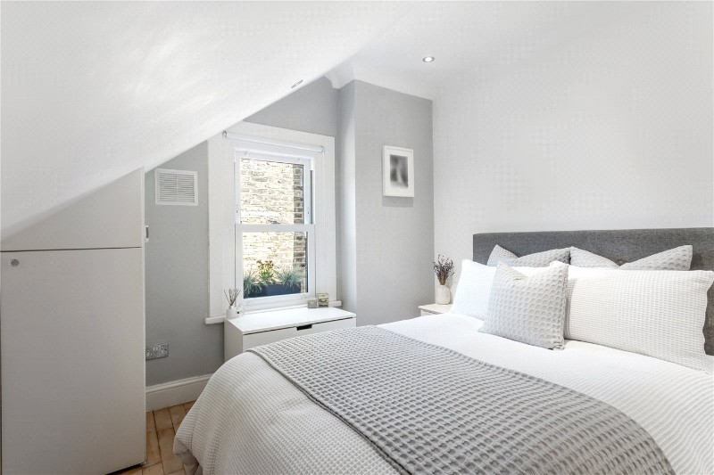 Leigham Vale, London, SW16