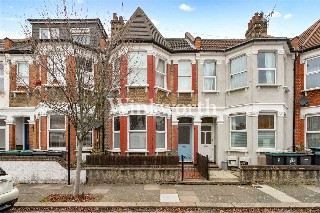 Kirkstall Avenue, London, N17