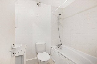 Rockmount Road, London, SE19