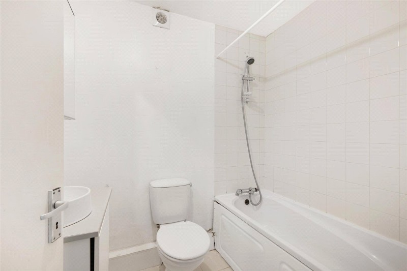 Rockmount Road, London, SE19