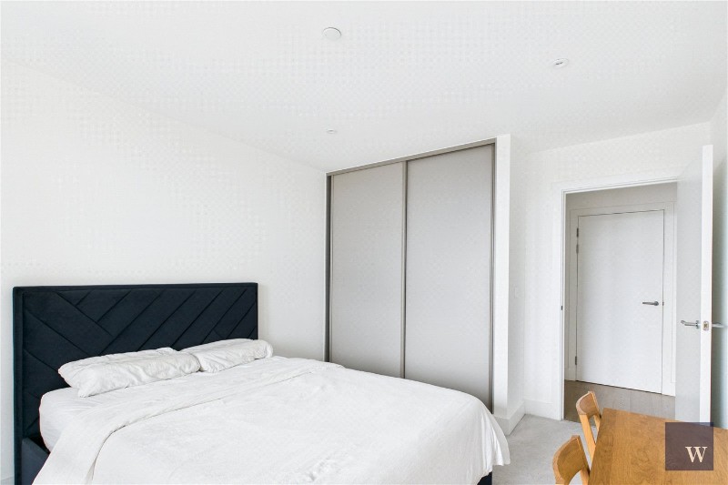 Herne Hill Road, London, SE24