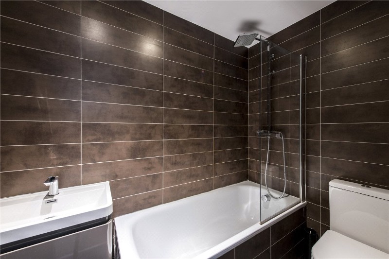 Morrish Road, London, SW2