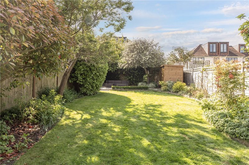 Luttrell Avenue, London, SW15