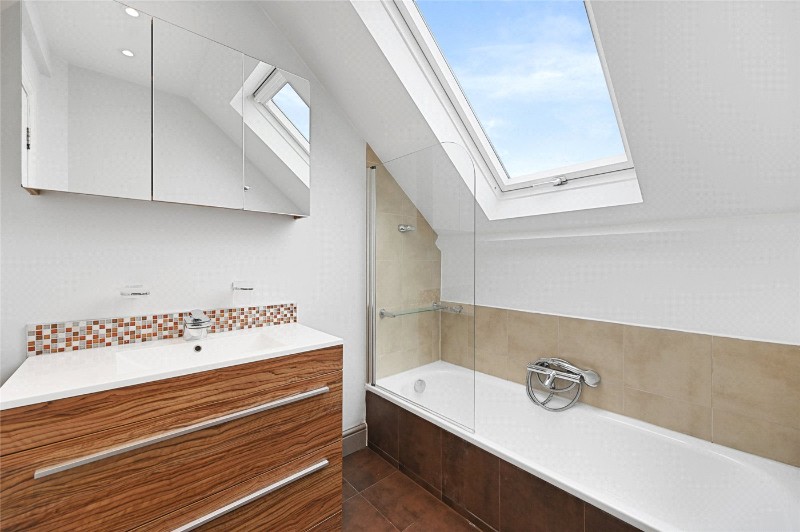 Warwick Road, London, W5