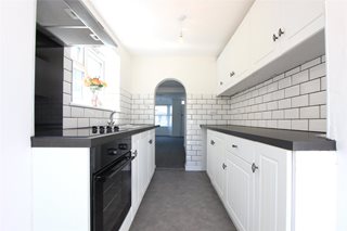 Leighville Grove, Leigh-on-Sea, SS9