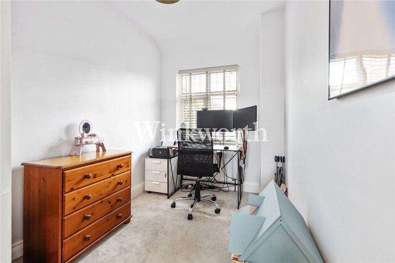 The Larches, London, N13