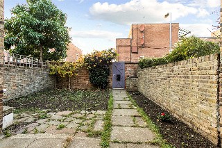 Smalley Close, London, N16