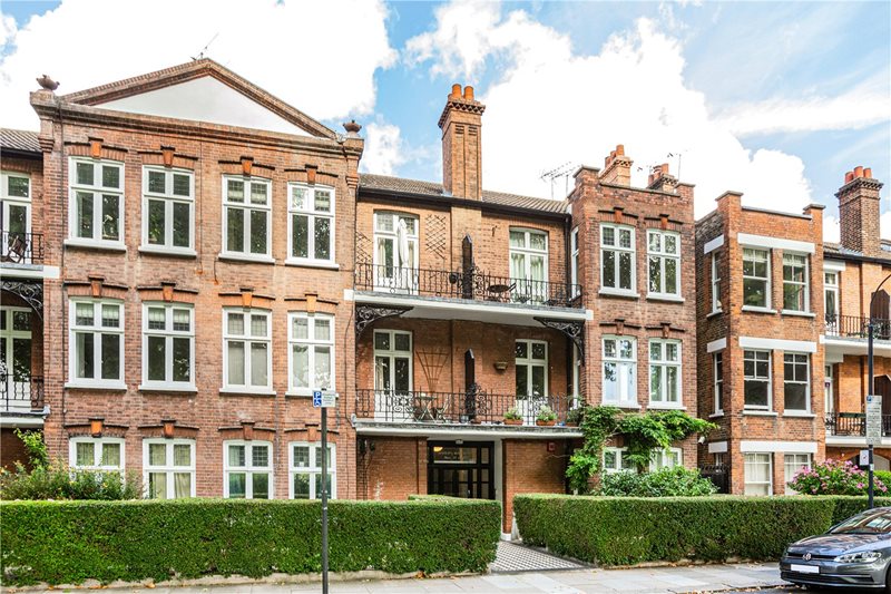 Bishops Park Road, London, SW6