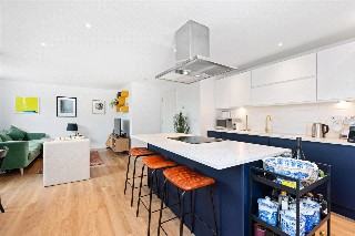 Clapton Square, London, E5