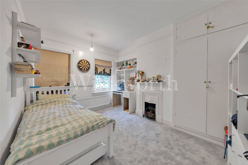 Crewys Road, London, NW2