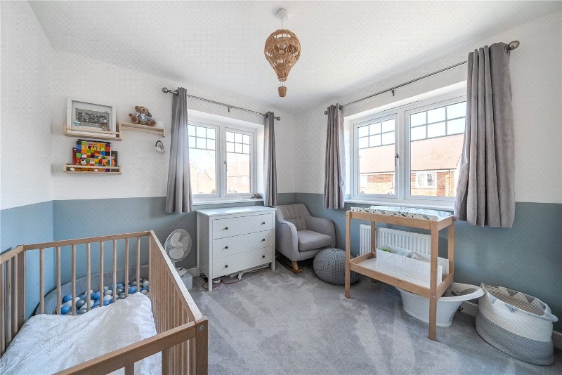 Keepsake Close, Farnham, Surrey, GU9