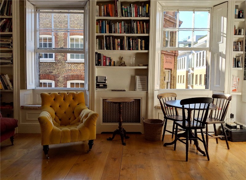New Row, London, WC2N