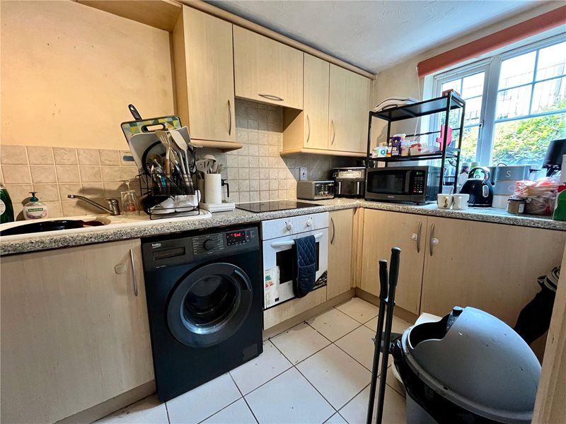 Windsor Court, Newbury, Berkshire, RG14