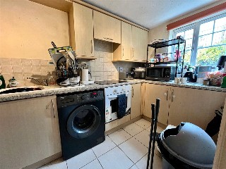 Windsor Court, Newbury, Berkshire, RG14