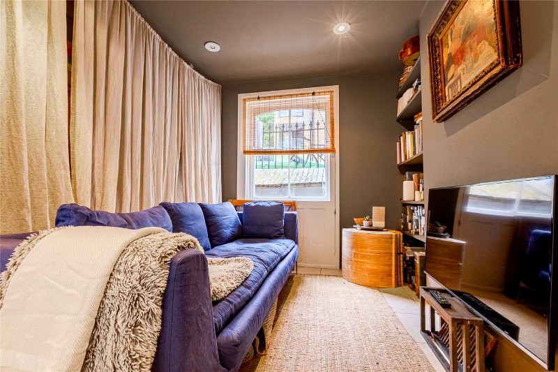 Gifford Street, London, N1