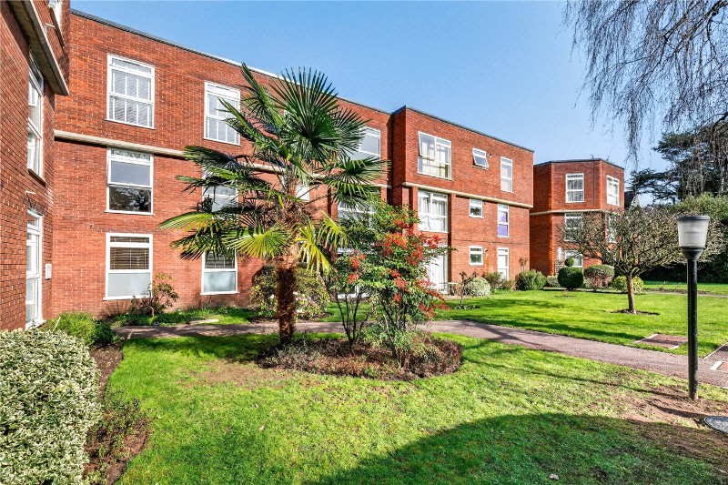 Ellesmere Road, Weybridge, Surrey, KT13