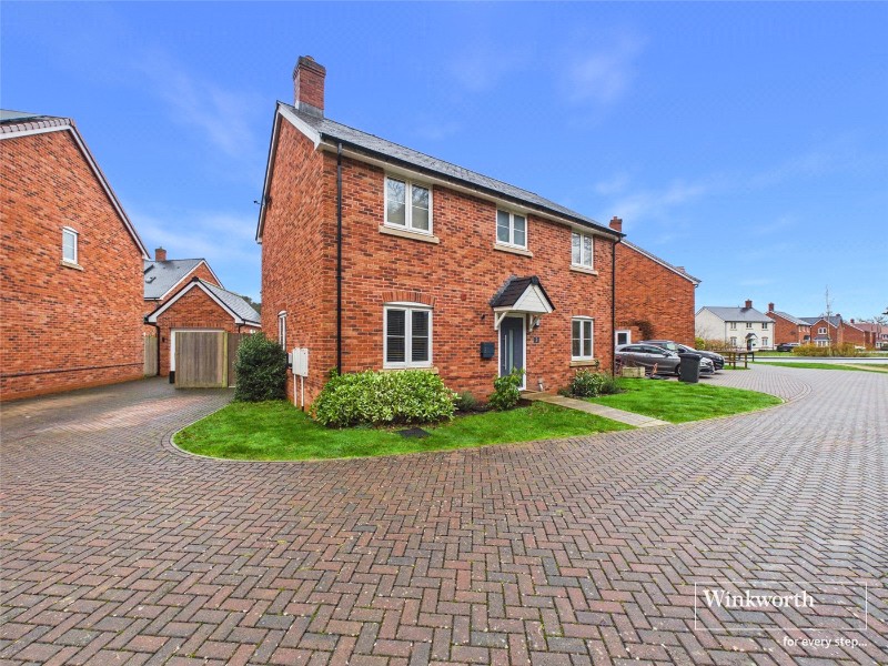 Honor Avenue, Burghfield Common, Reading, Berkshire, RG7