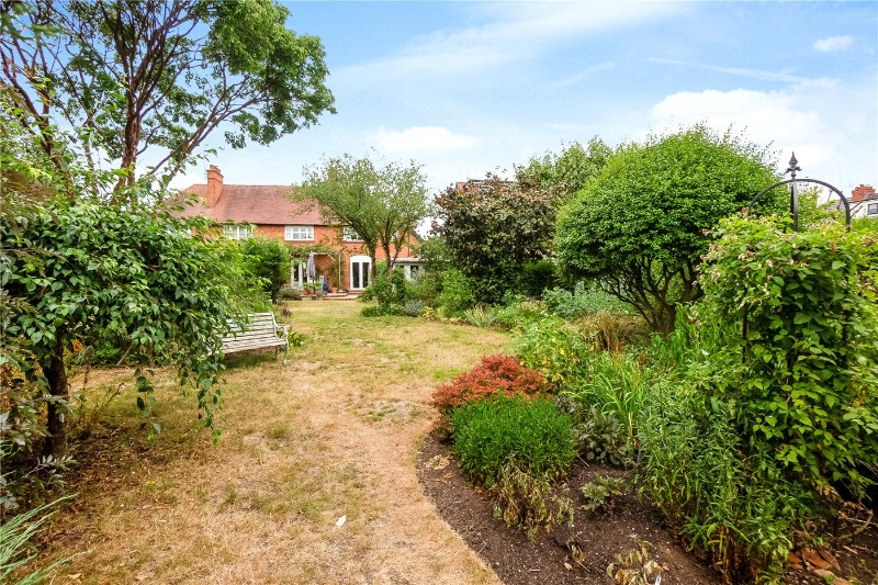Hathaway Lane, Stratford-upon-Avon, Warwickshire, CV37