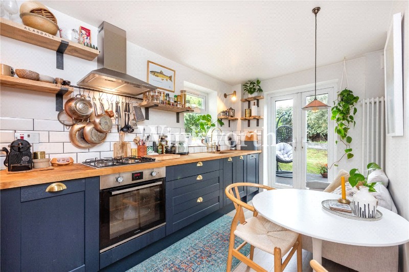 Alroy Road, London, N4