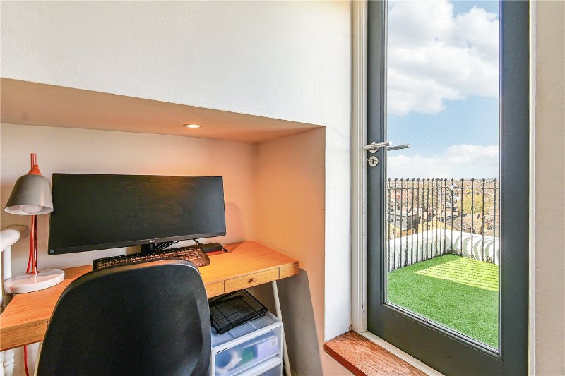 Overhill Road, East Dulwich, London, SE22