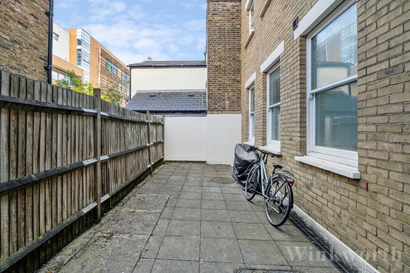 Clifton Rise, London, SE14