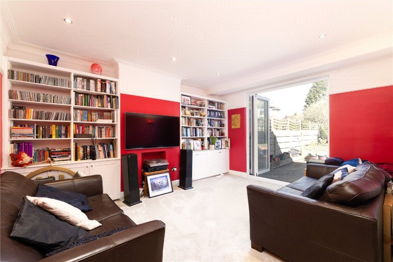 Viewfield Road, London, SW18