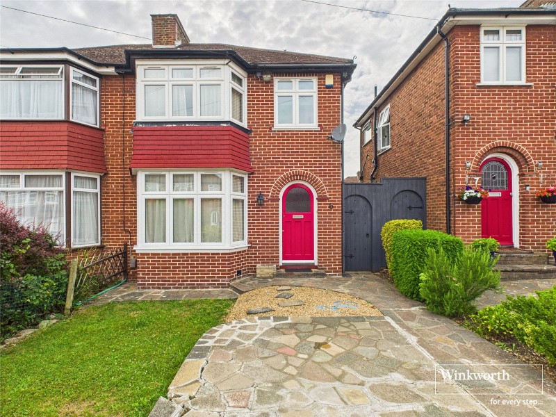 Pickett Croft, Stanmore, HA7