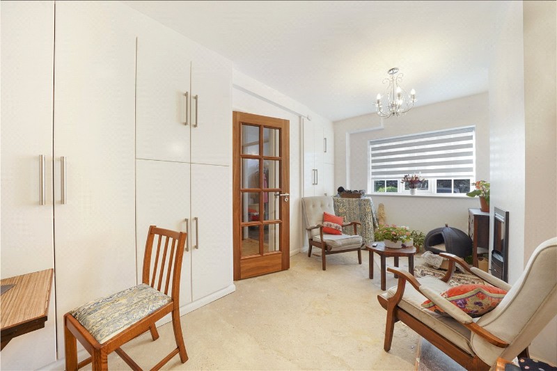 Sussex Gardens, London, N6