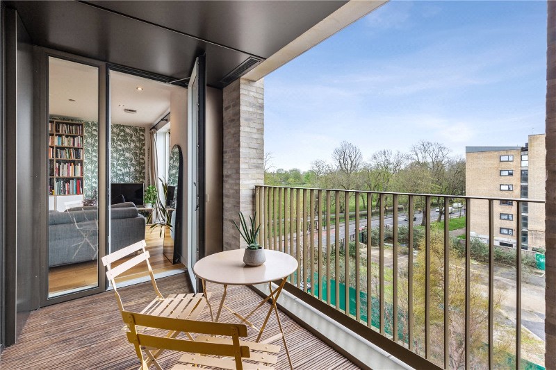 Murrain Road, London, N4