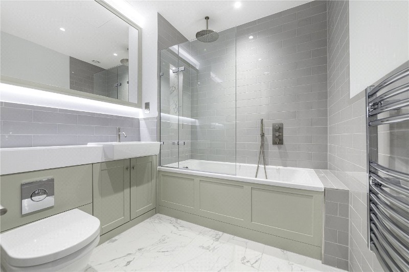 Renaissance Square Apartments, Palladian Gardens, London, W4
