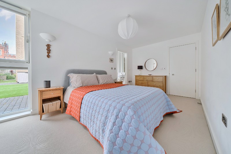 Napoleon Lane, Shooters Hill, London, SE18