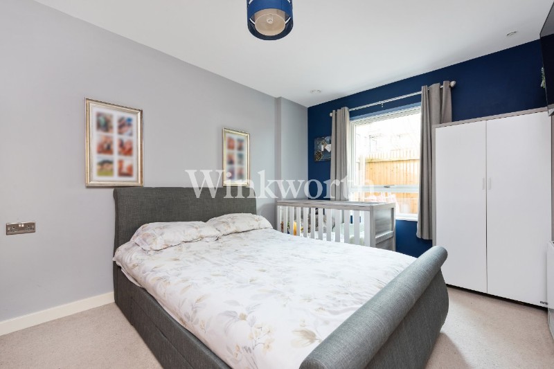 Lily Way, London, N13