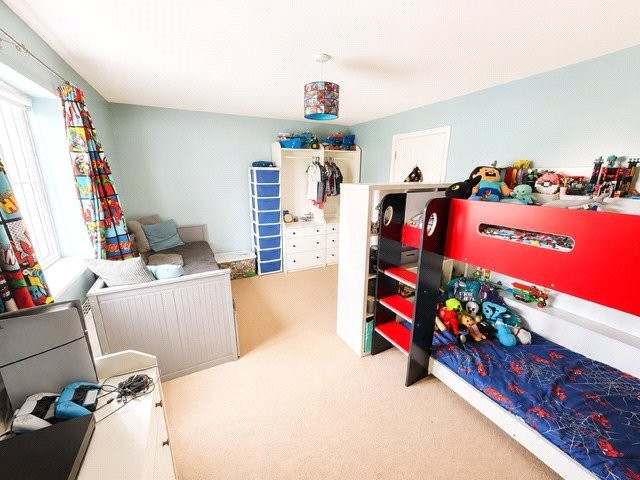Ascot Close, Bourne, Lincolnshire, PE10