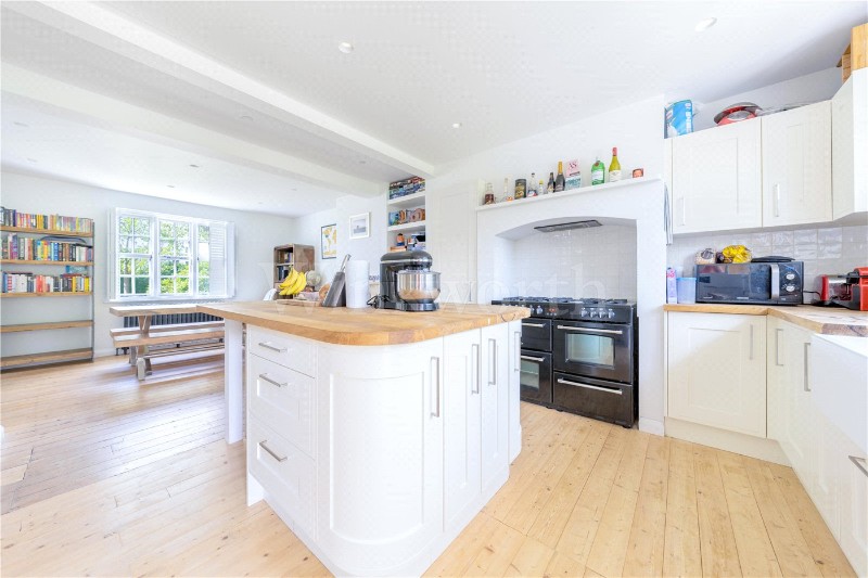 Erskine Hill, London, NW11