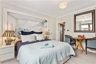 Fulham Road, West Chelsea, London, SW10