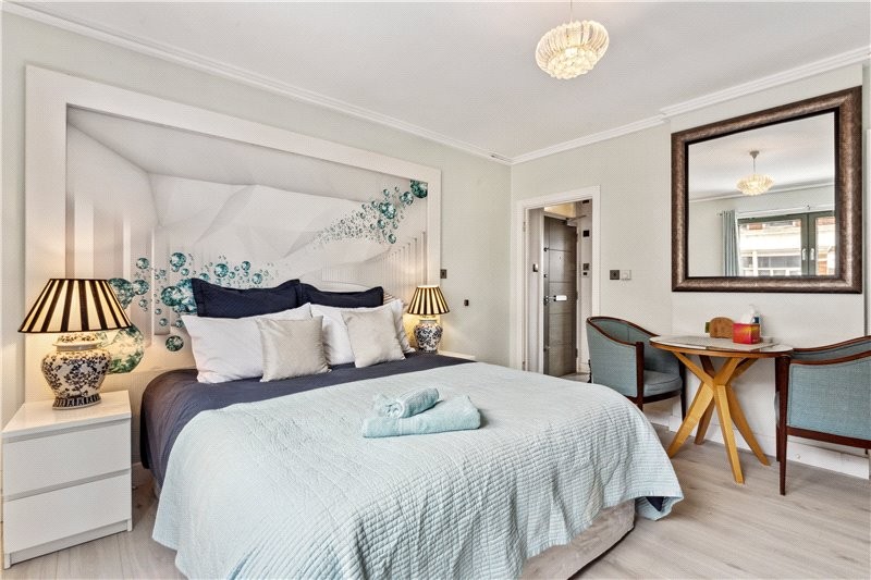 Fulham Road, West Chelsea, London, SW10