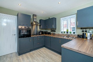 Newton Abbot Way, Bourne, Lincolnshire, PE10