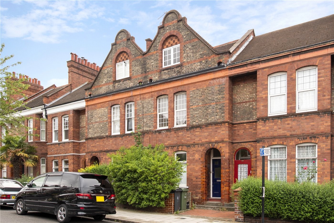 2 bedroom property to rent in Avenue, London, SW2 (Ref