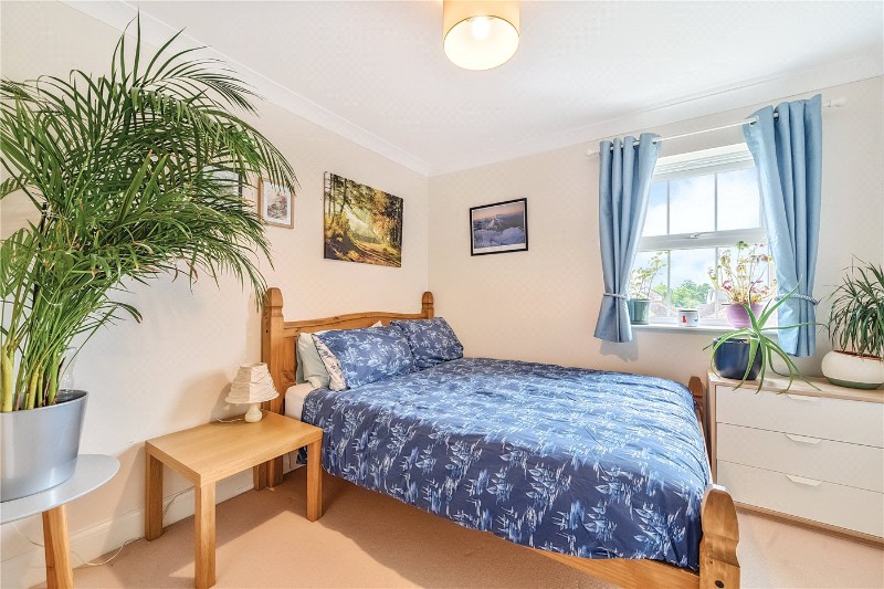 Jago Court, Newbury, RG14