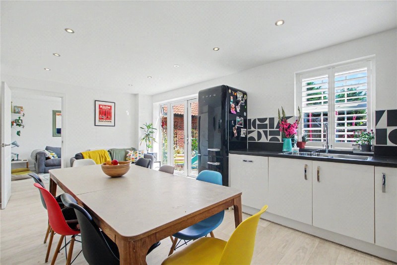 Neale Avenue, Poringland, Norwich, Norfolk, NR14