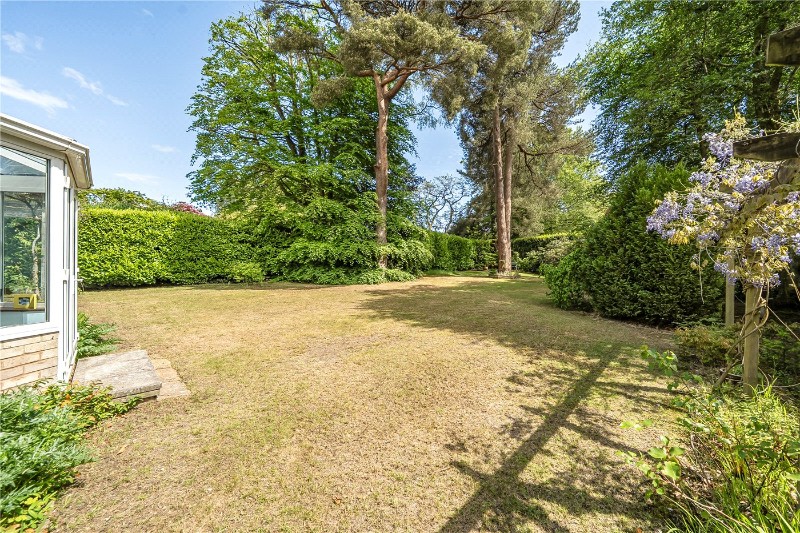 Grove Road, Hindhead, Surrey, GU26