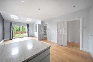 Templars Avenue, London, NW11