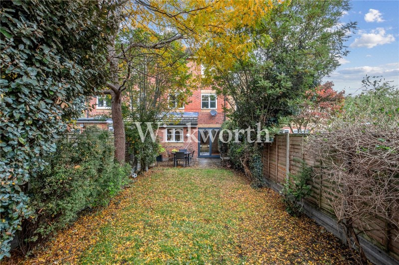 Westminster Drive, London, N13