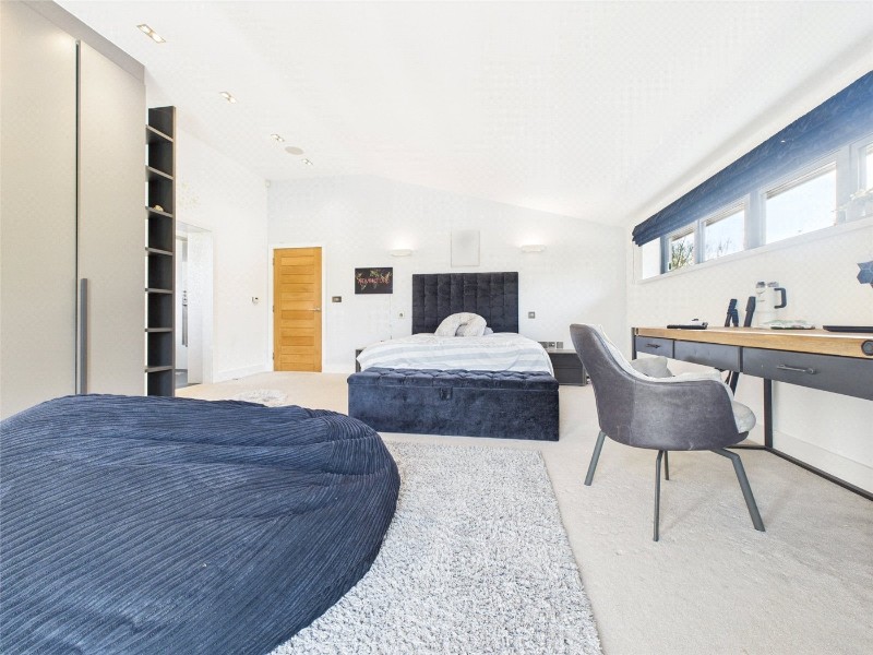 Ashford Hill Road, Headley, Thatcham, Hampshire, RG19
