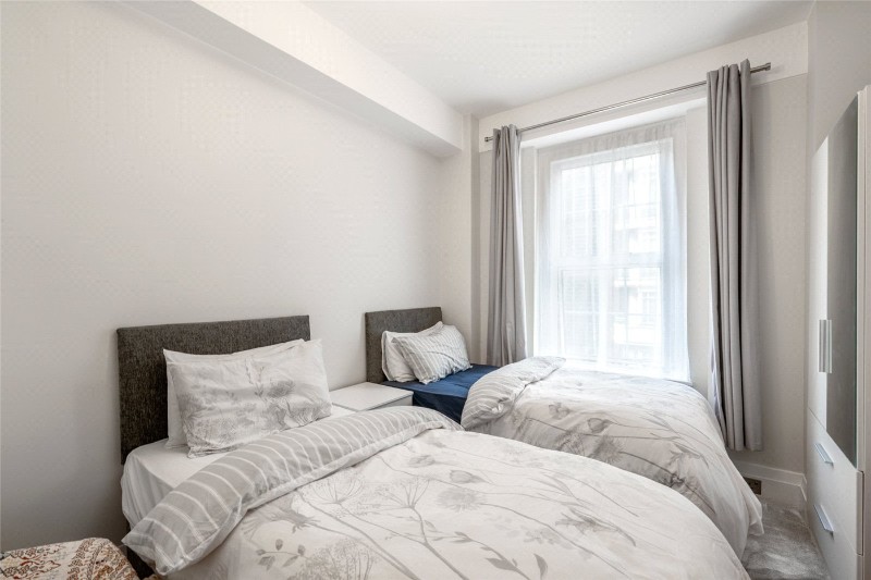 Berkeley Court, Baker Street, London, NW1