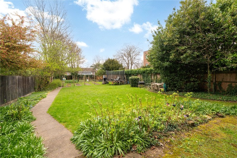 Spencer Road, London, W4