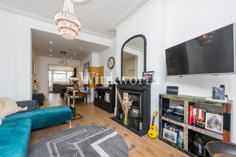 La Rose Lane, London, N15